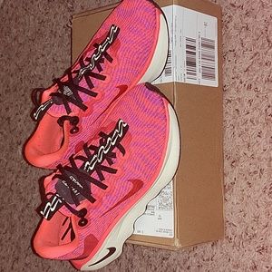 Nike Motiva walking shoe